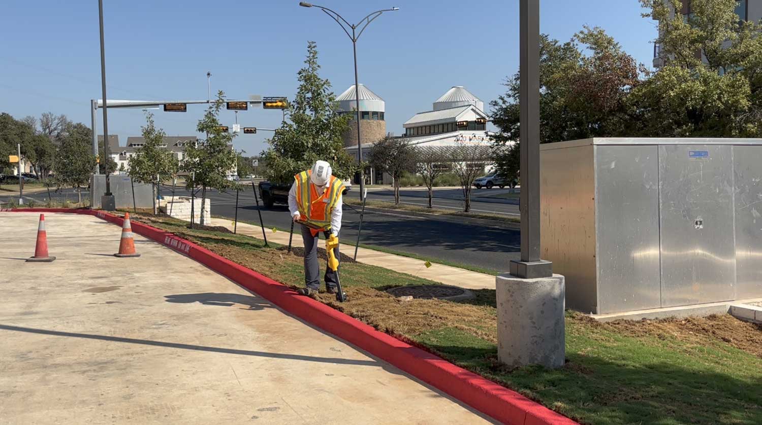 One tap replaces the wheel — crews capture more and walk less.